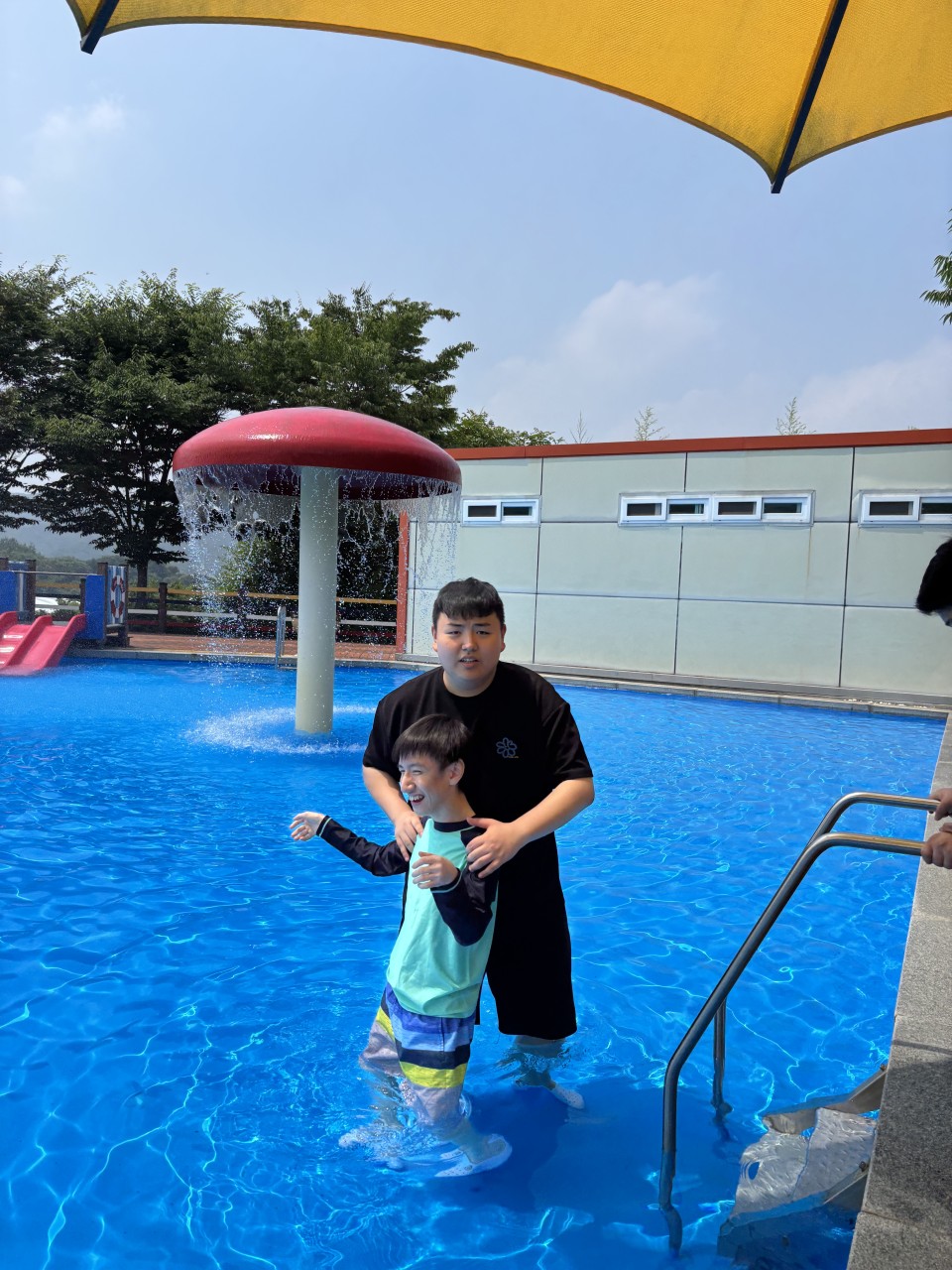 9235563deeb76fd514d97e5a56e2714f_1750941315_2243.jpg